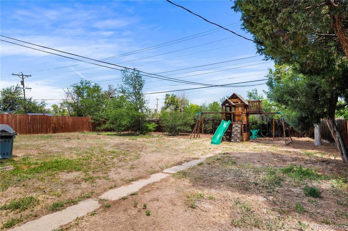 12445 E 6th Pl — photo 25